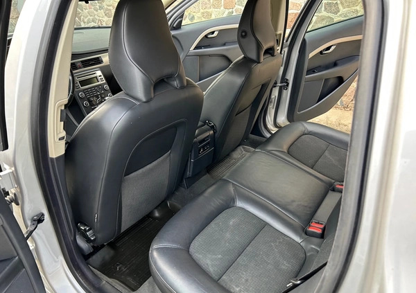 Volvo V70 cena 24900 przebieg: 222826, rok produkcji 2009 z Moryń małe 106